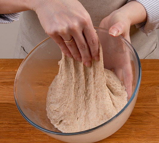 Пшеничный хлеб на сметане: Шаг 3